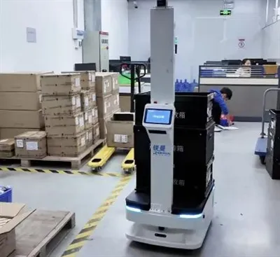 10 Priče o uspjehu Prikazivanje kako AMR roboti pretvaraju logističku industriju